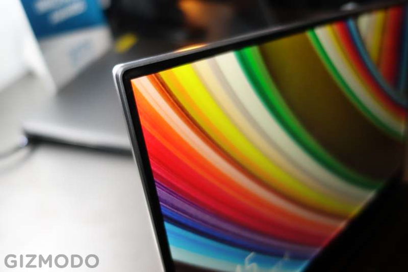 Illustration for article titled Dell's New XPS 13 Hands On: A Sleek, Slick, Rock Solid Laptop Dreamboat